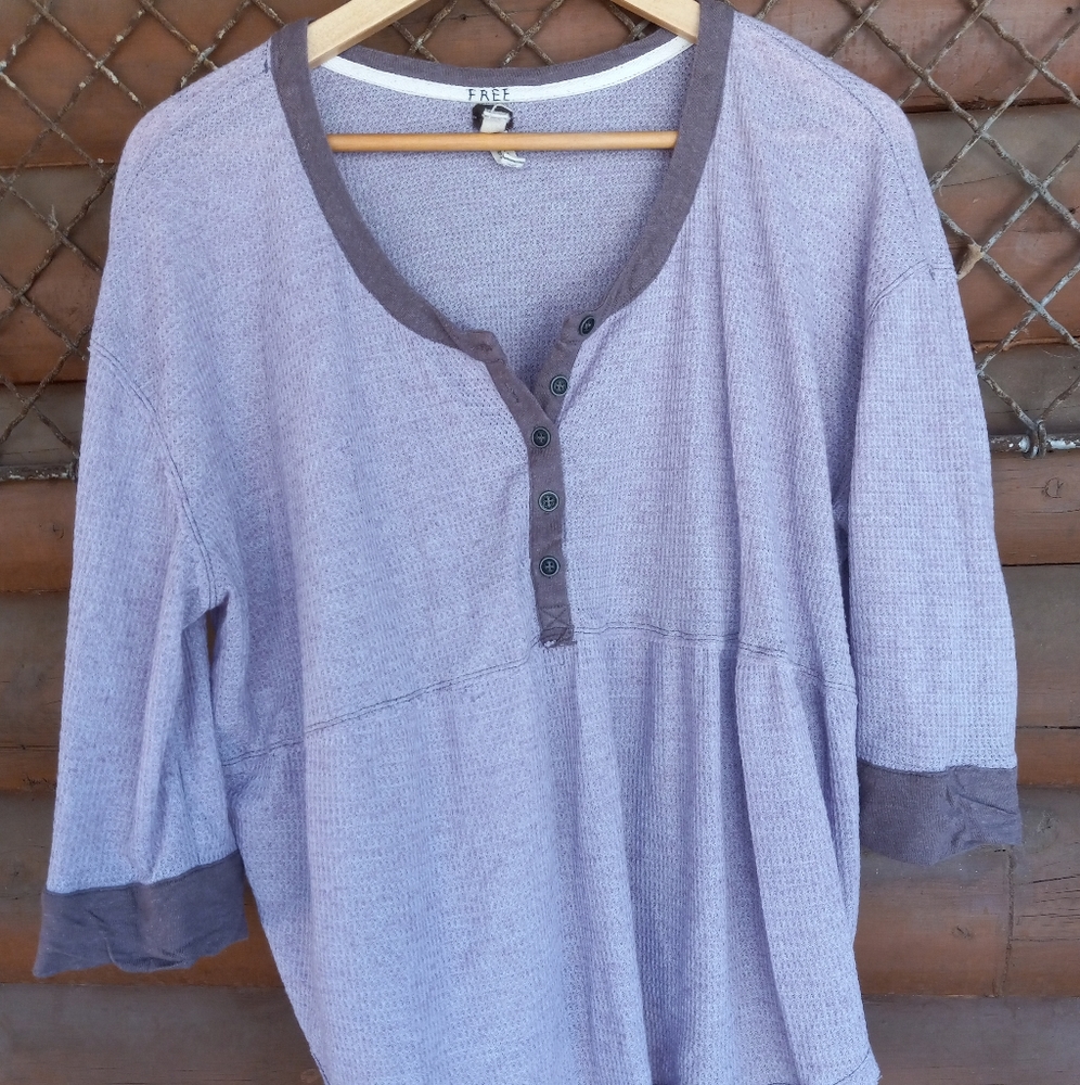 We the Free top size XL